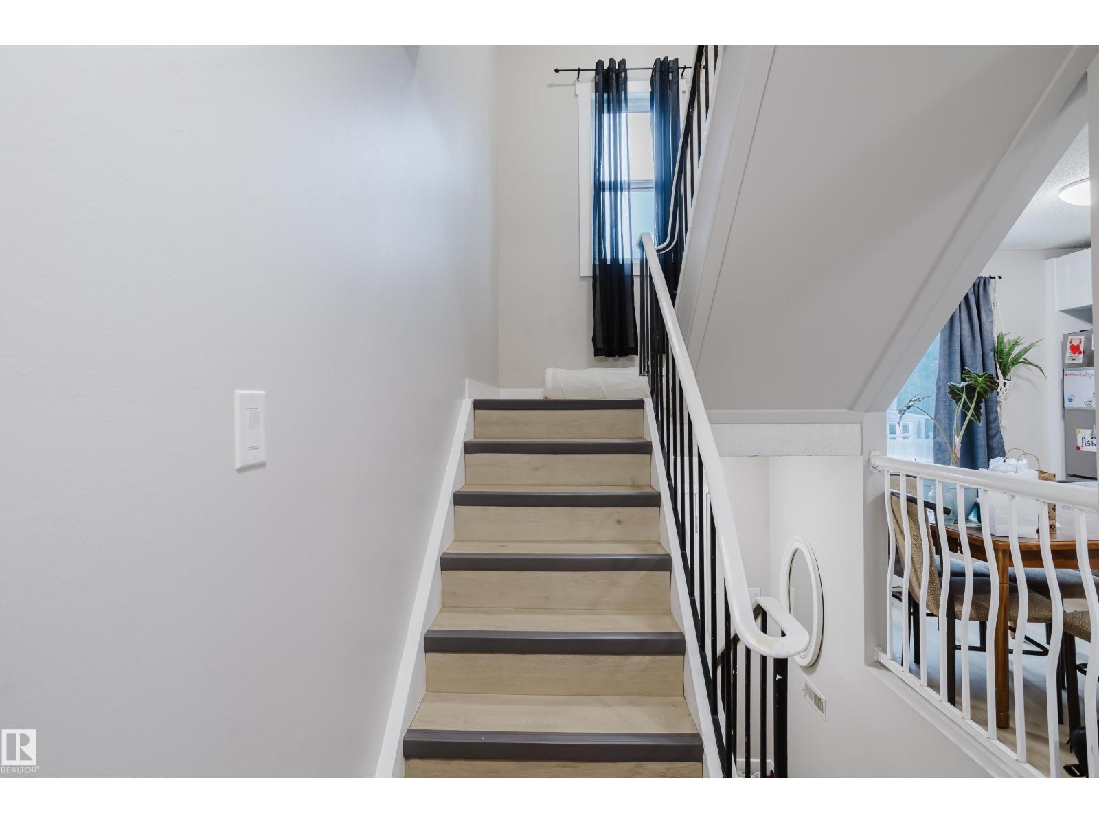 Photo 16 of 149 153 Millbourne Rd E Nw, Edmonton AB