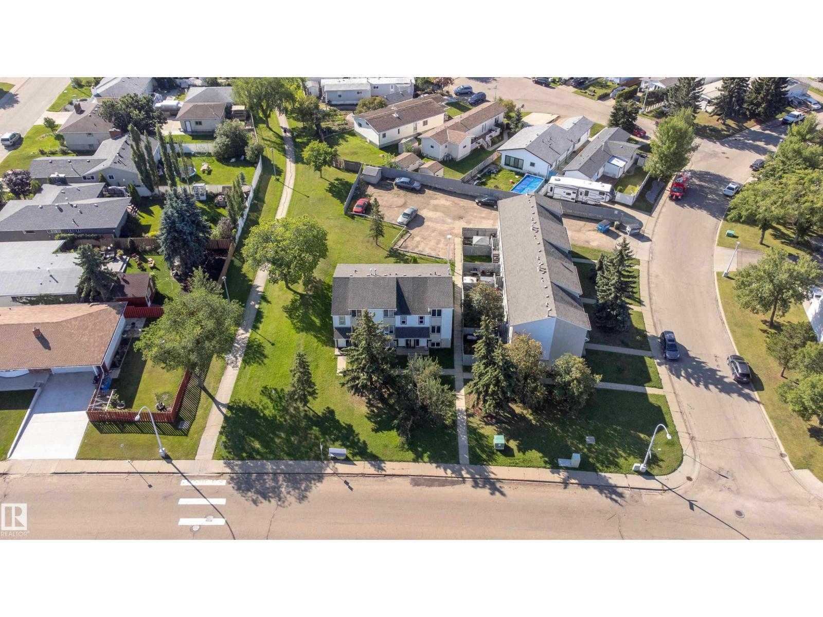 Photo 34 of 149 153 Millbourne Rd E Nw, Edmonton AB