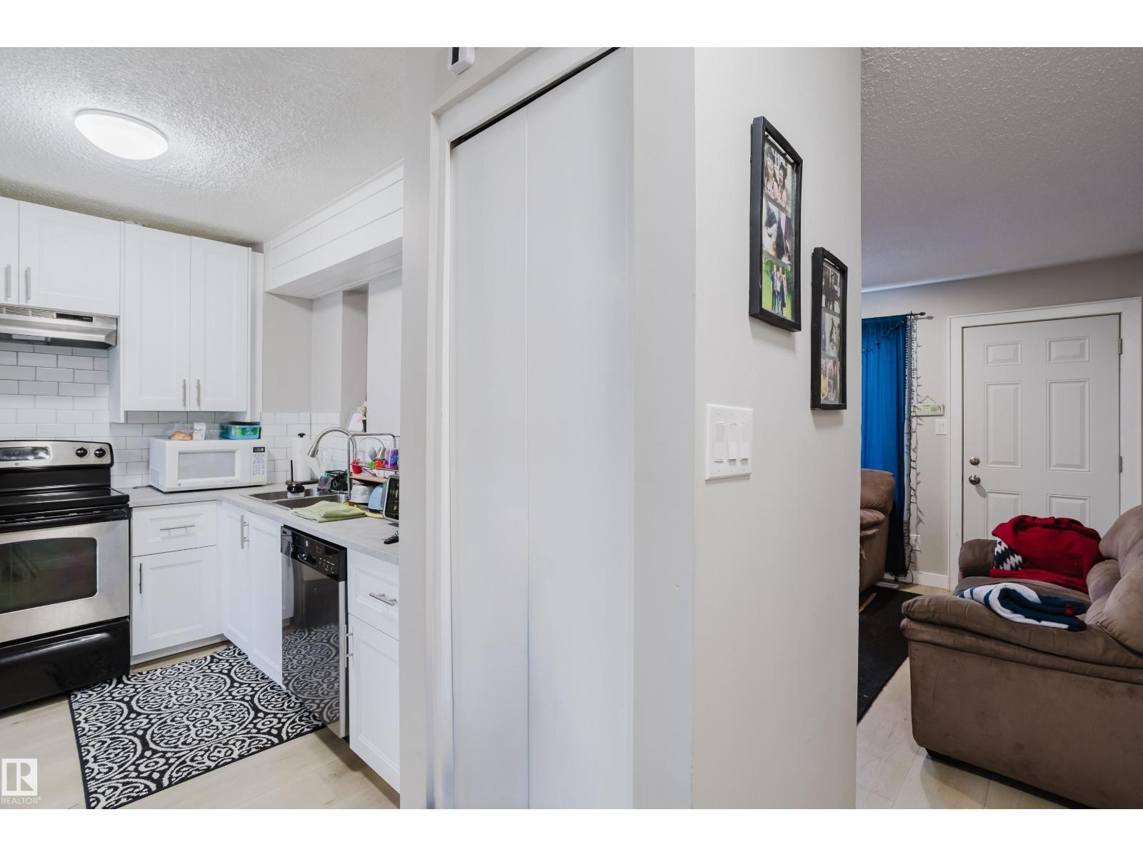 Photo 13 of 149 153 Millbourne Rd E Nw, Edmonton AB