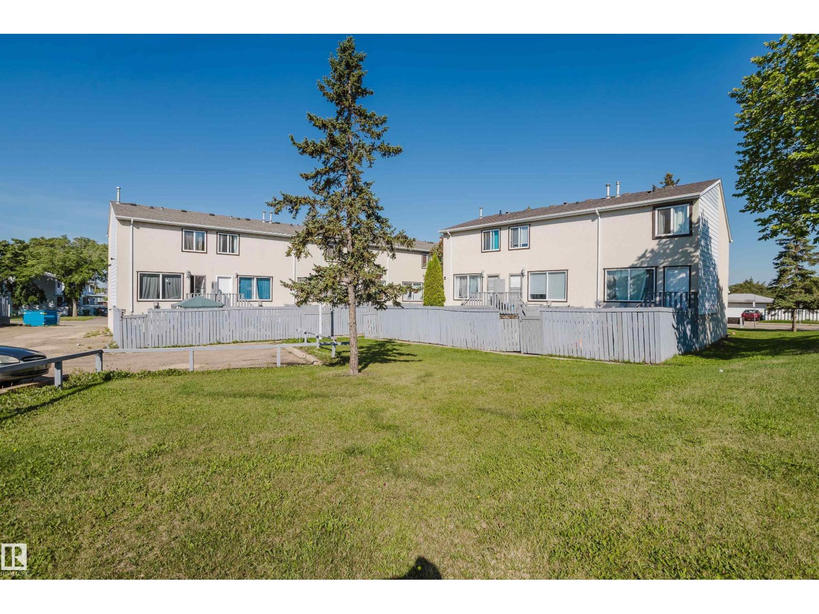 Photo 31 of 149 153 Millbourne Rd E Nw, Edmonton AB