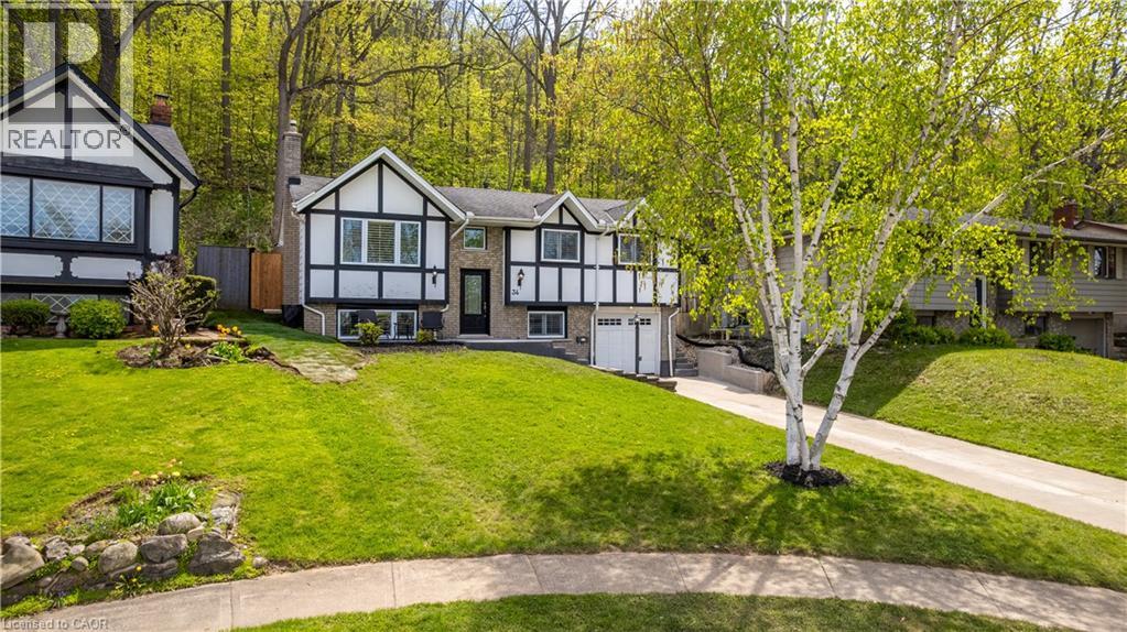 Photo 42 of 34 Palm Court, Stoney Creek ON
