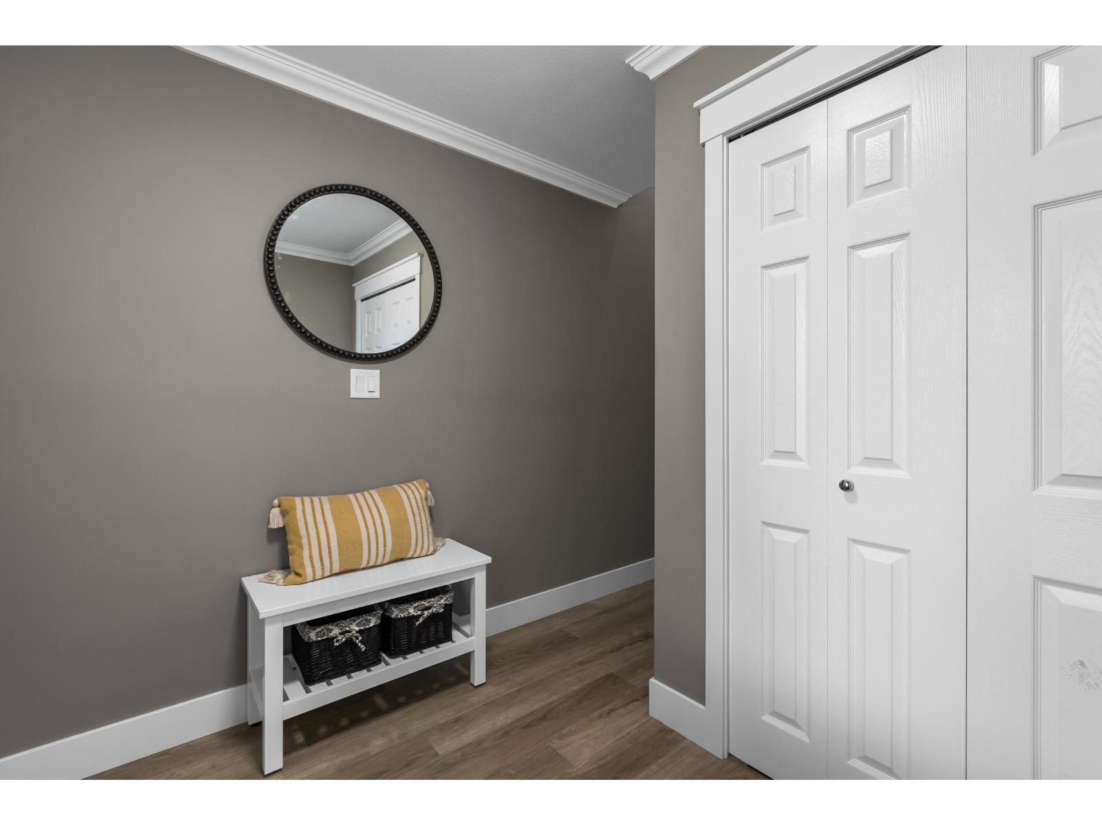 Photo 4 of 26953 Alder Drive, Langley BC