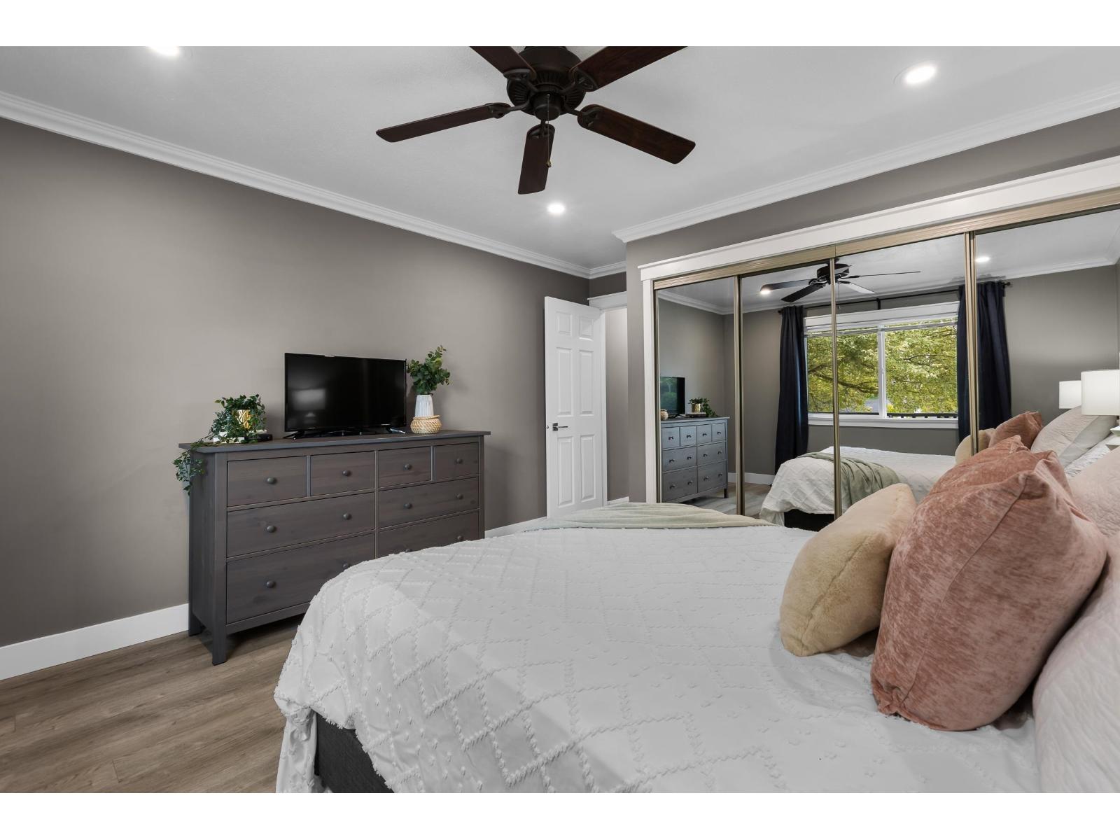 Photo 24 of 26953 Alder Drive, Langley BC