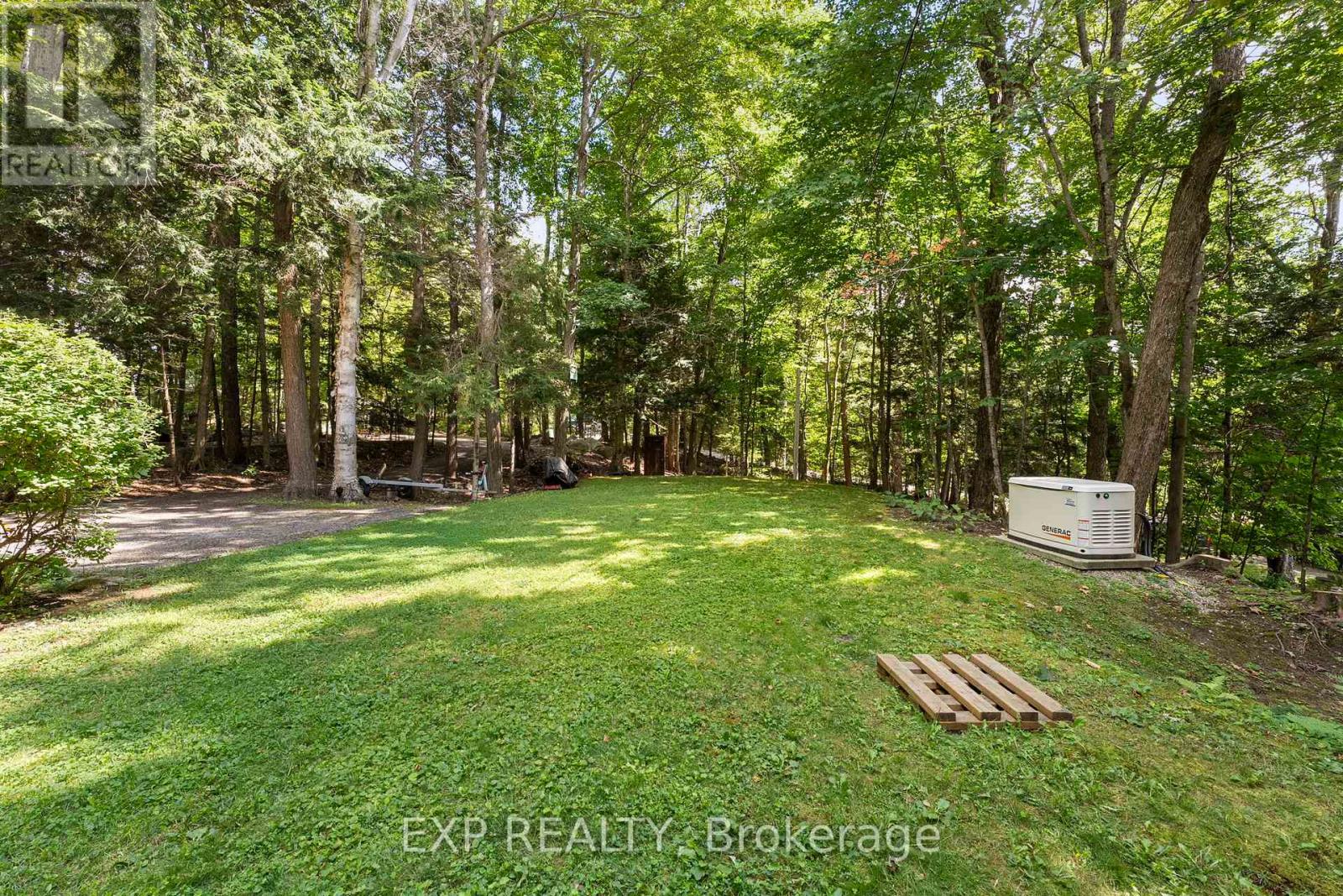 Photo 31 of 1 1105 Butterfly Road, Muskoka Lakes ON
