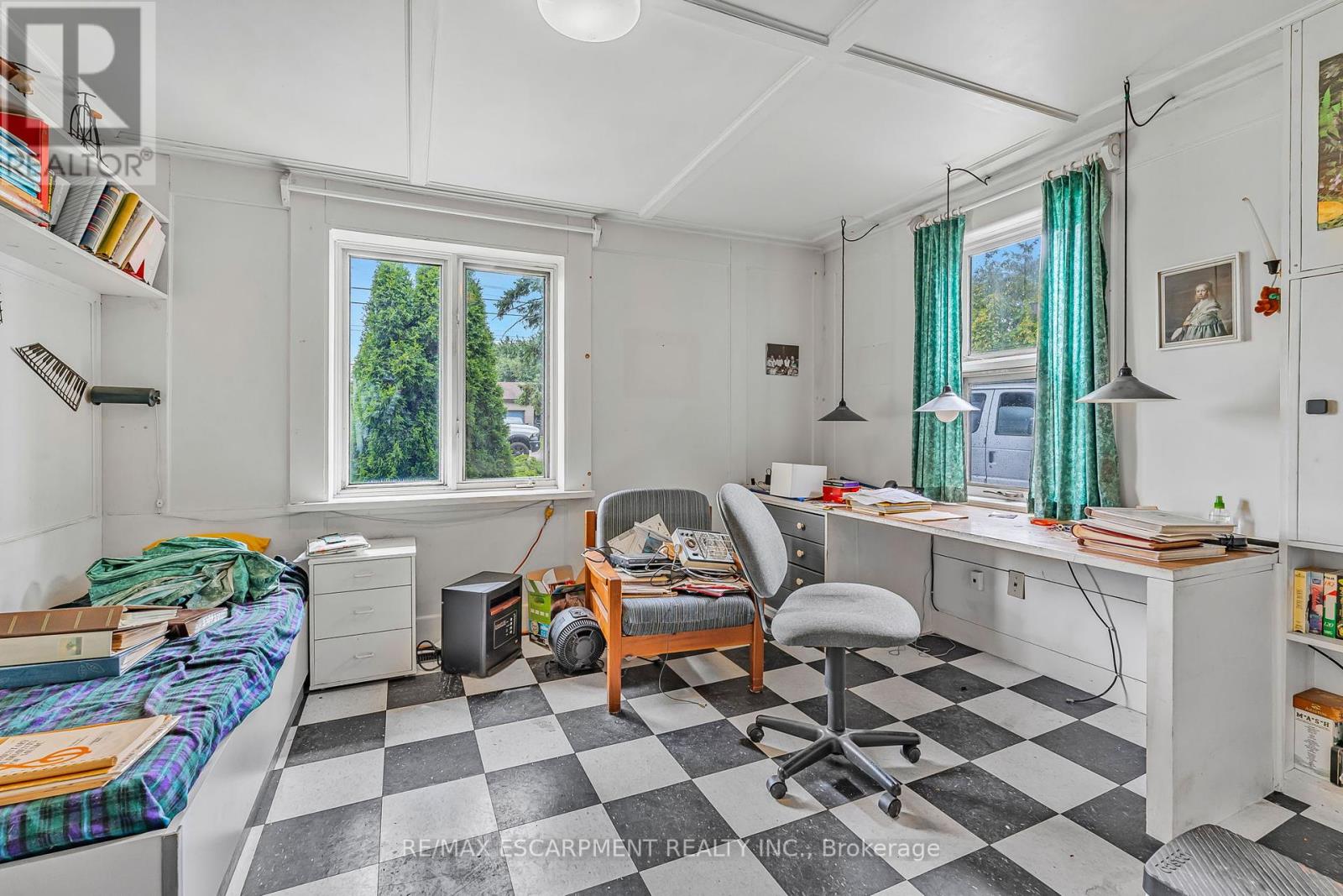 Photo 29 of 614 Golf Club Road, Hamilton ON