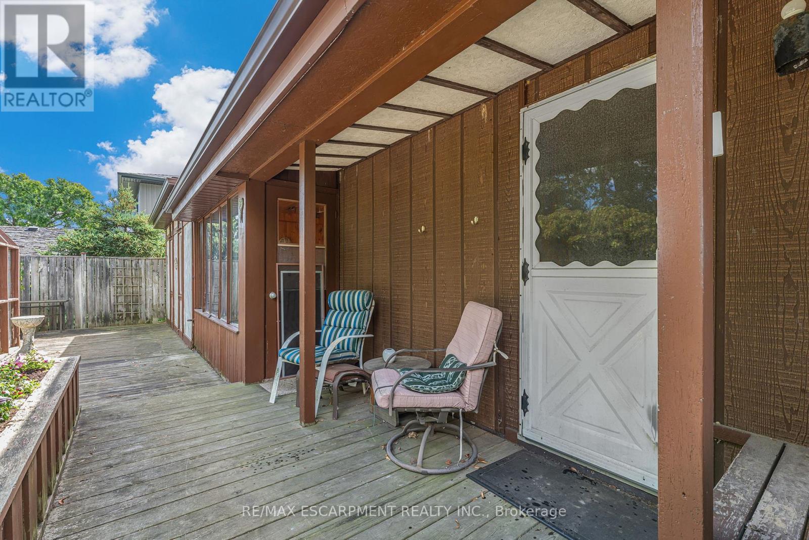 Photo 33 of 614 Golf Club Road, Hamilton ON