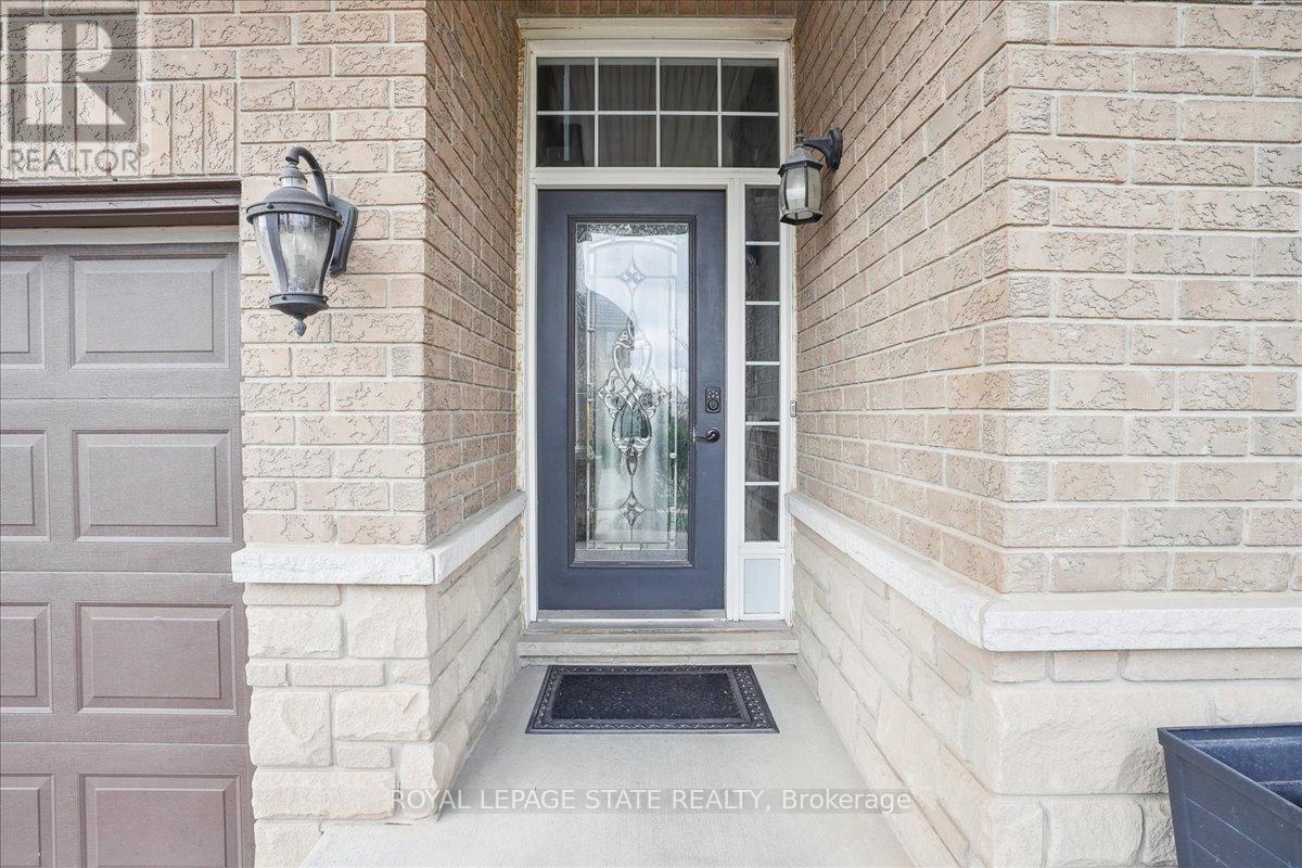 Photo 7 of 7 Bocelli Crescent, Hamilton ON