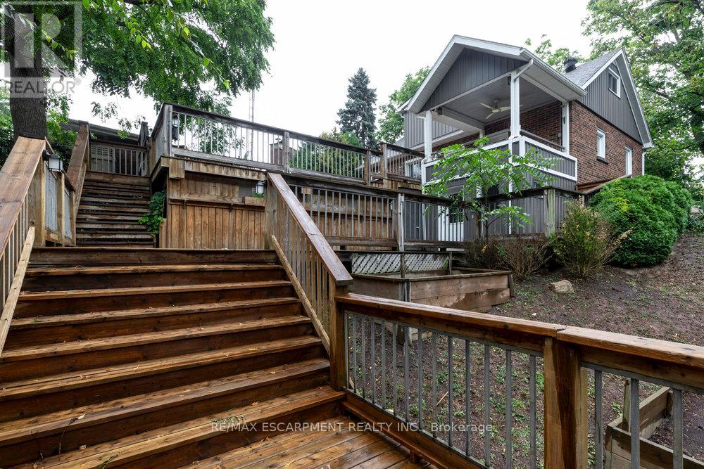 Photo 31 of 5418 King Street, Lincoln ON
