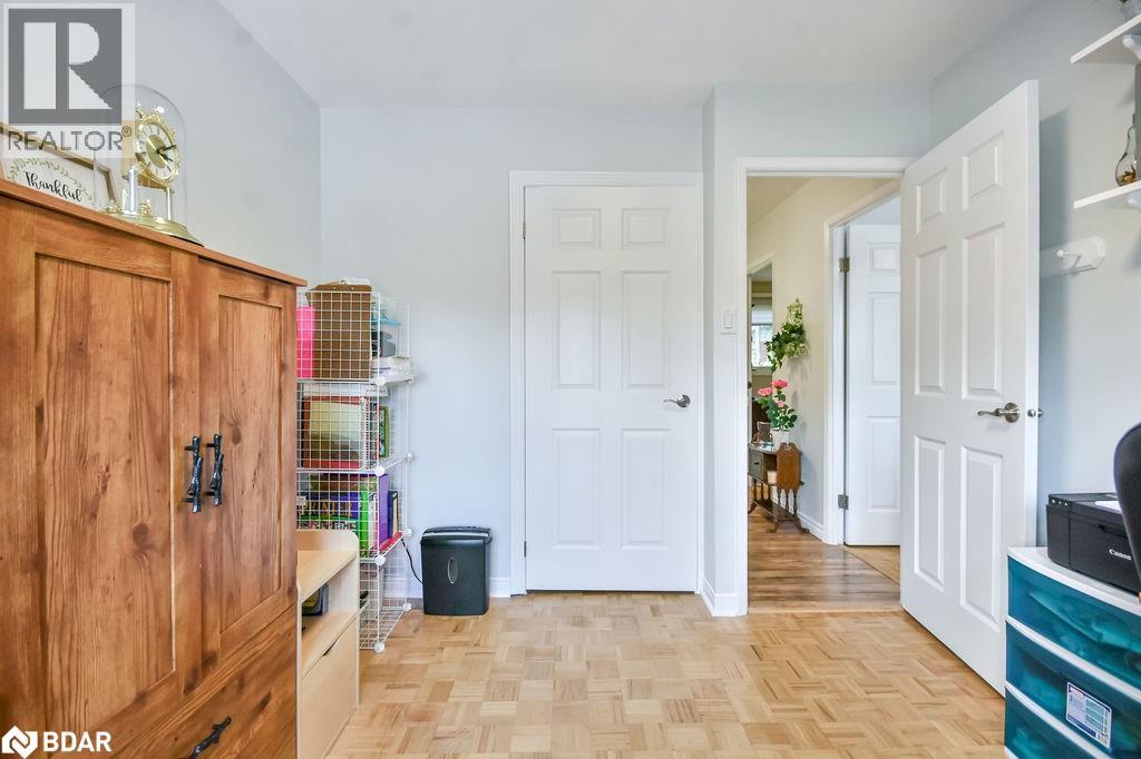 Photo 19 of 80 Cundles Road E, Barrie ON