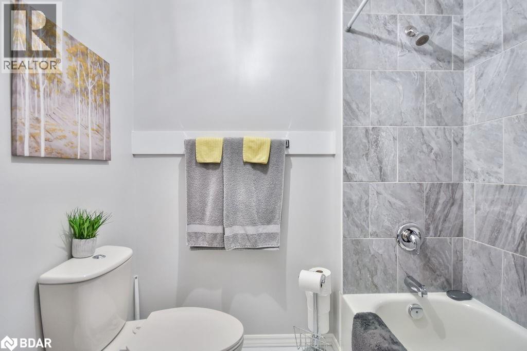 Photo 28 of 80 Cundles Road E, Barrie ON