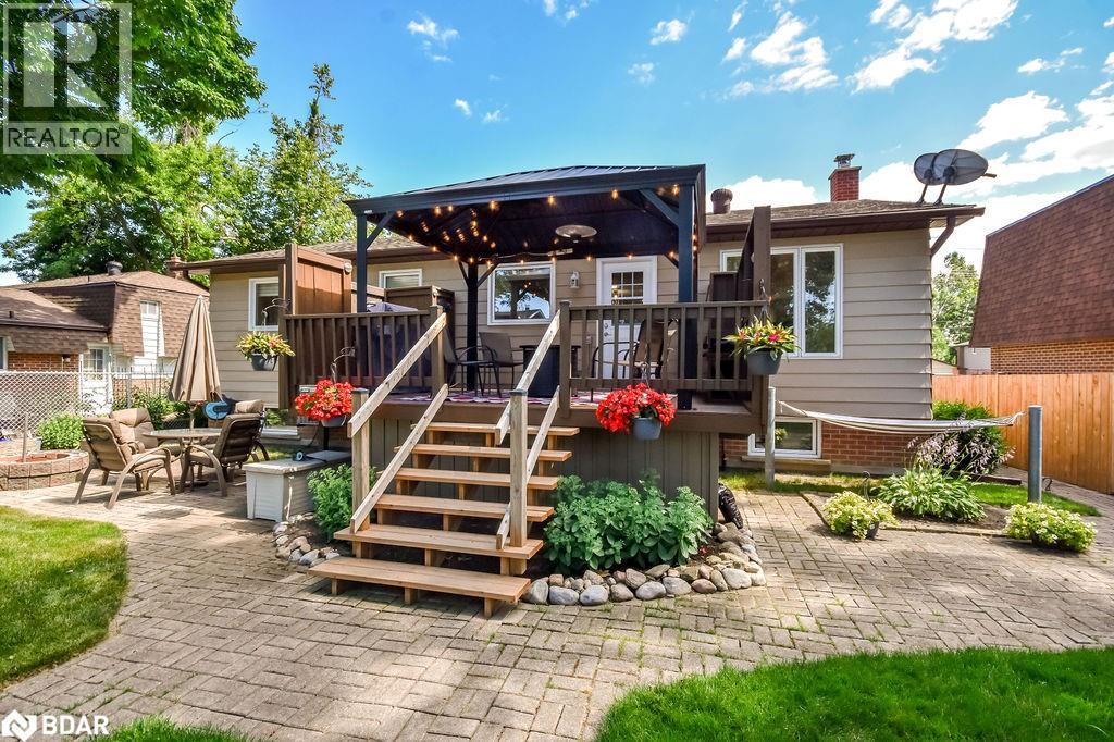 Photo 34 of 80 Cundles Road E, Barrie ON