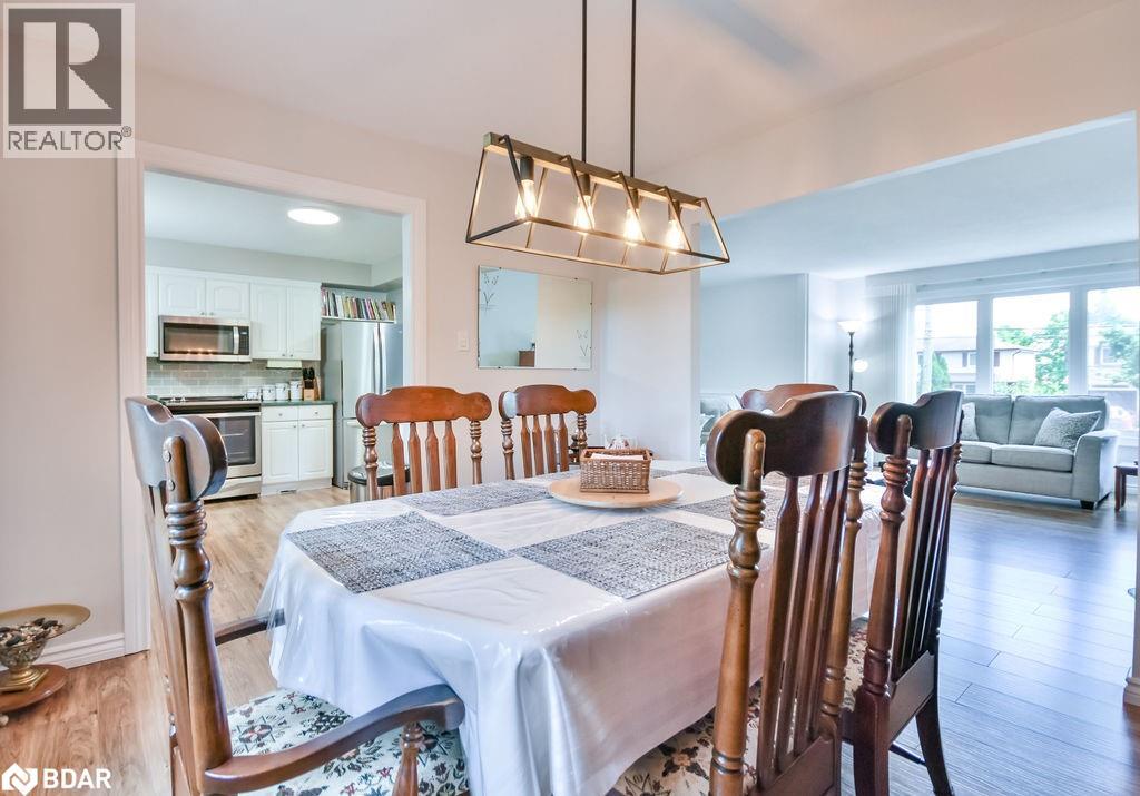 Photo 9 of 80 Cundles Road E, Barrie ON