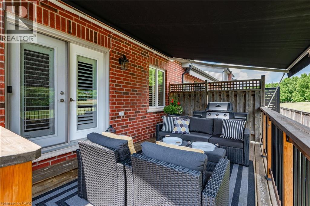 Photo 39 of 36 Toulon Avenue, Ancaster ON