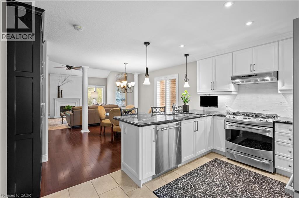 Photo 6 of 36 Toulon Avenue, Ancaster ON