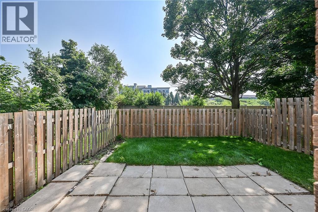 Photo 35 of 125 Limeridge Road W Unit 8, Hamilton ON