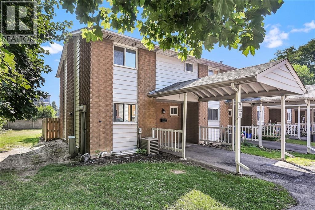 Photo 40 of 125 Limeridge Road W Unit 8, Hamilton ON