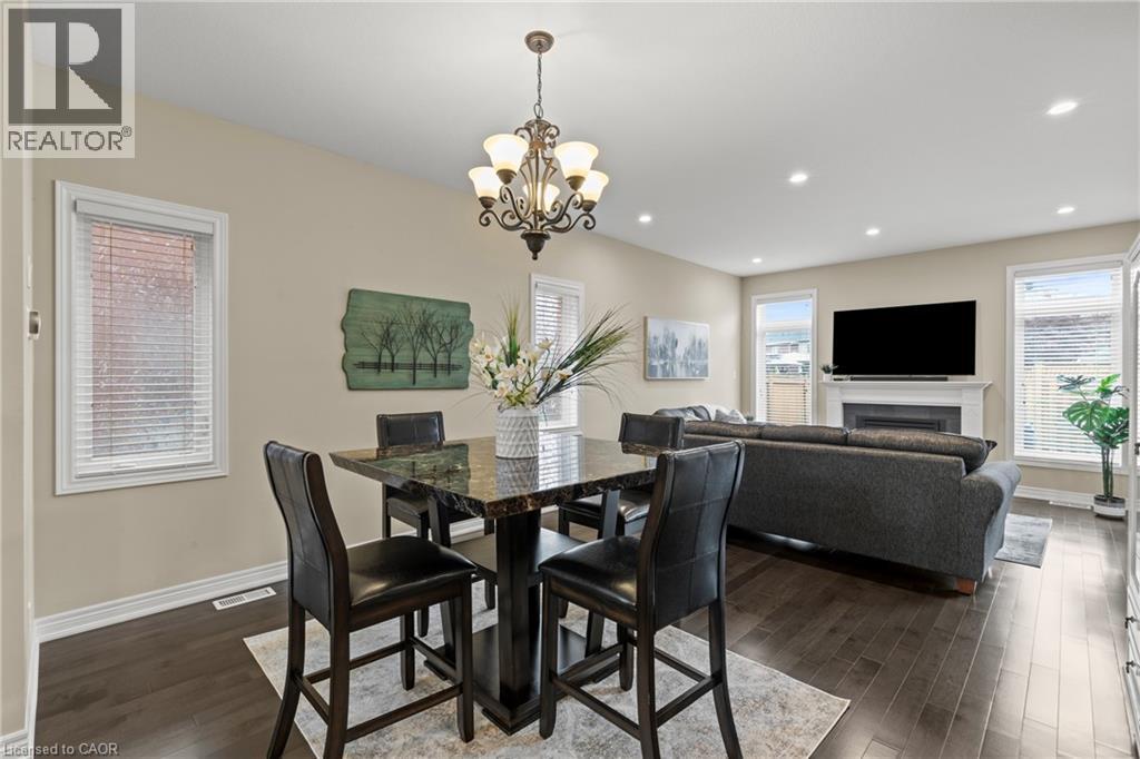 Photo 11 of 67 Whittington Drive, Ancaster ON