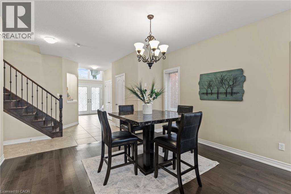 Photo 13 of 67 Whittington Drive, Ancaster ON