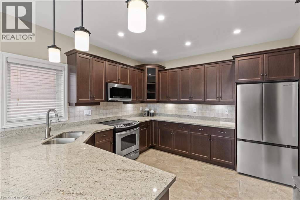 Photo 22 of 67 Whittington Drive, Ancaster ON