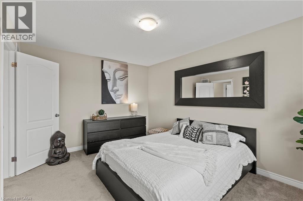 Photo 35 of 67 Whittington Drive, Ancaster ON