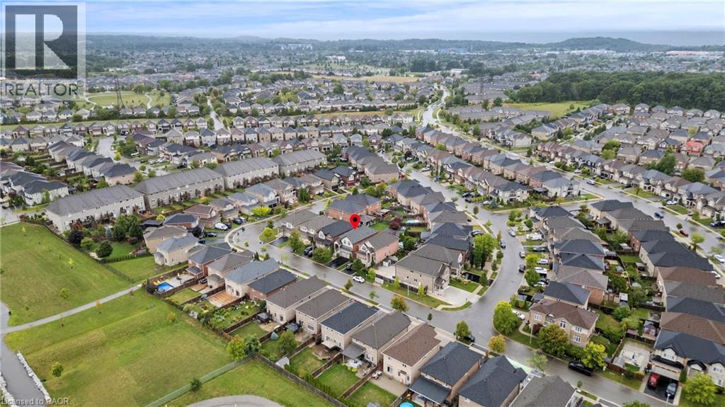 Photo 45 of 67 Whittington Drive, Ancaster ON