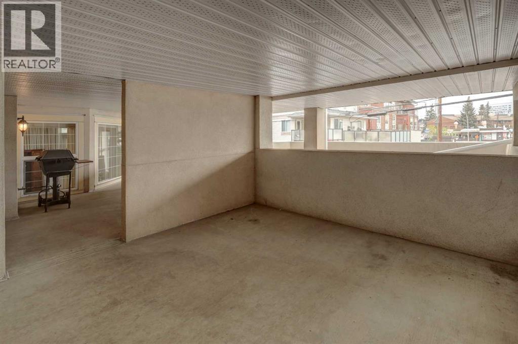 Photo 28 of 101 3412 Parkdale Boulevard Nw, Calgary AB