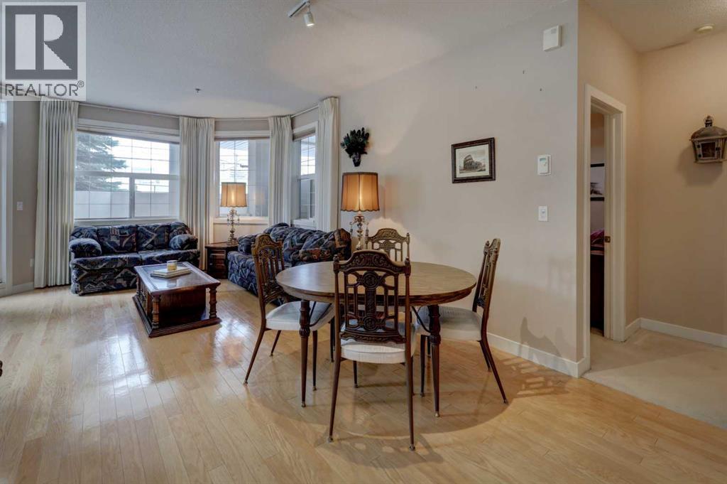 Photo 6 of 101 3412 Parkdale Boulevard Nw, Calgary AB