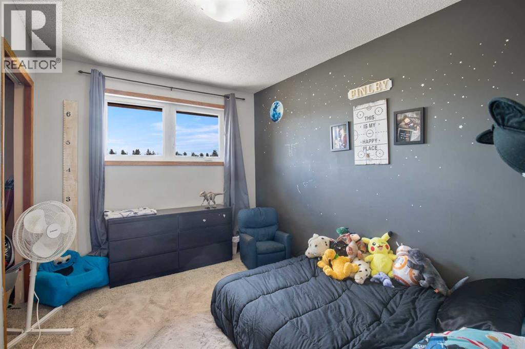 5821 45 Avenue, Lacombe