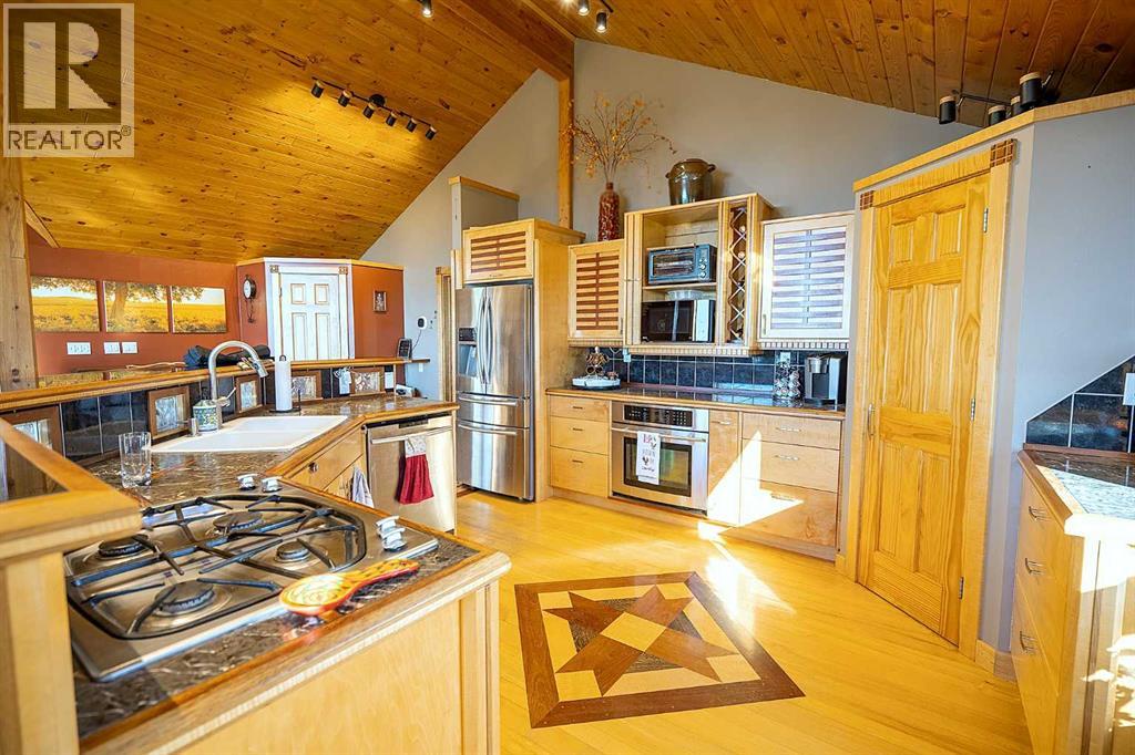 Photo 14 of 11 4339 Township 304, Rural Mountain View County AB
