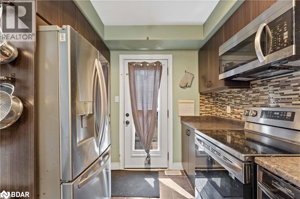 Photo 10 of 59 Stevenson Street, Angus ON
