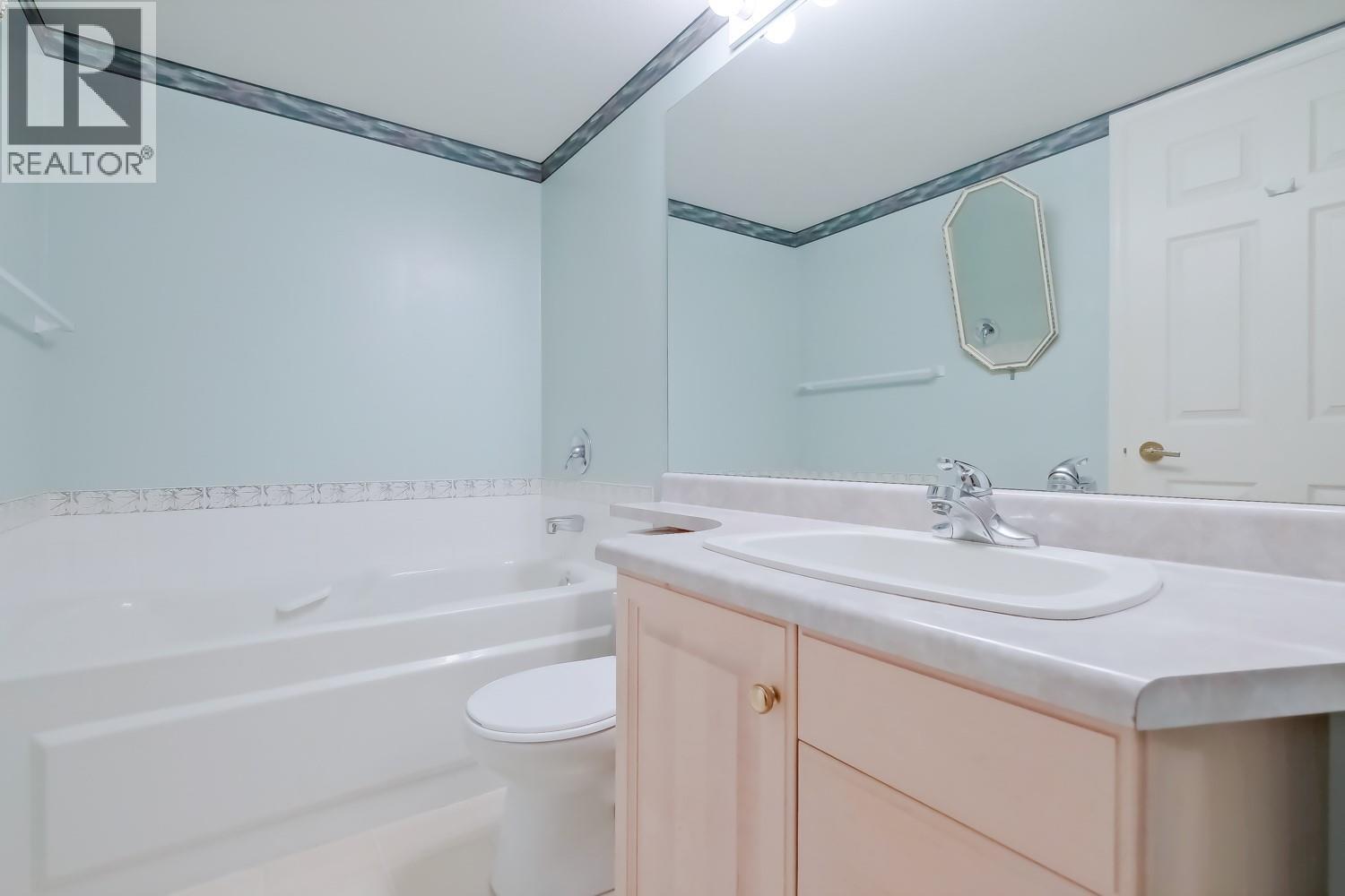 Photo 14 of 940 Glenwood Avenue Unit 213 Lot 109, Kelowna BC