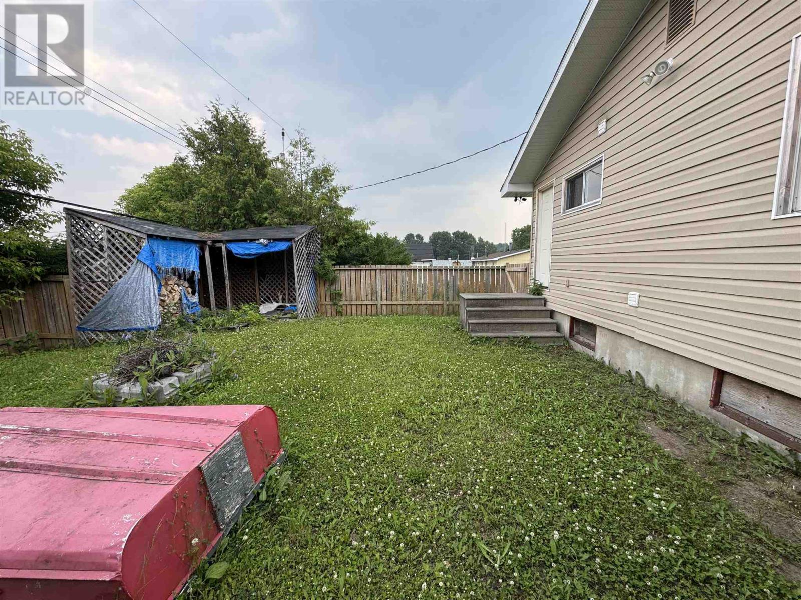 Photo 6 of 7 Partridge Ave, Manitouwadge ON