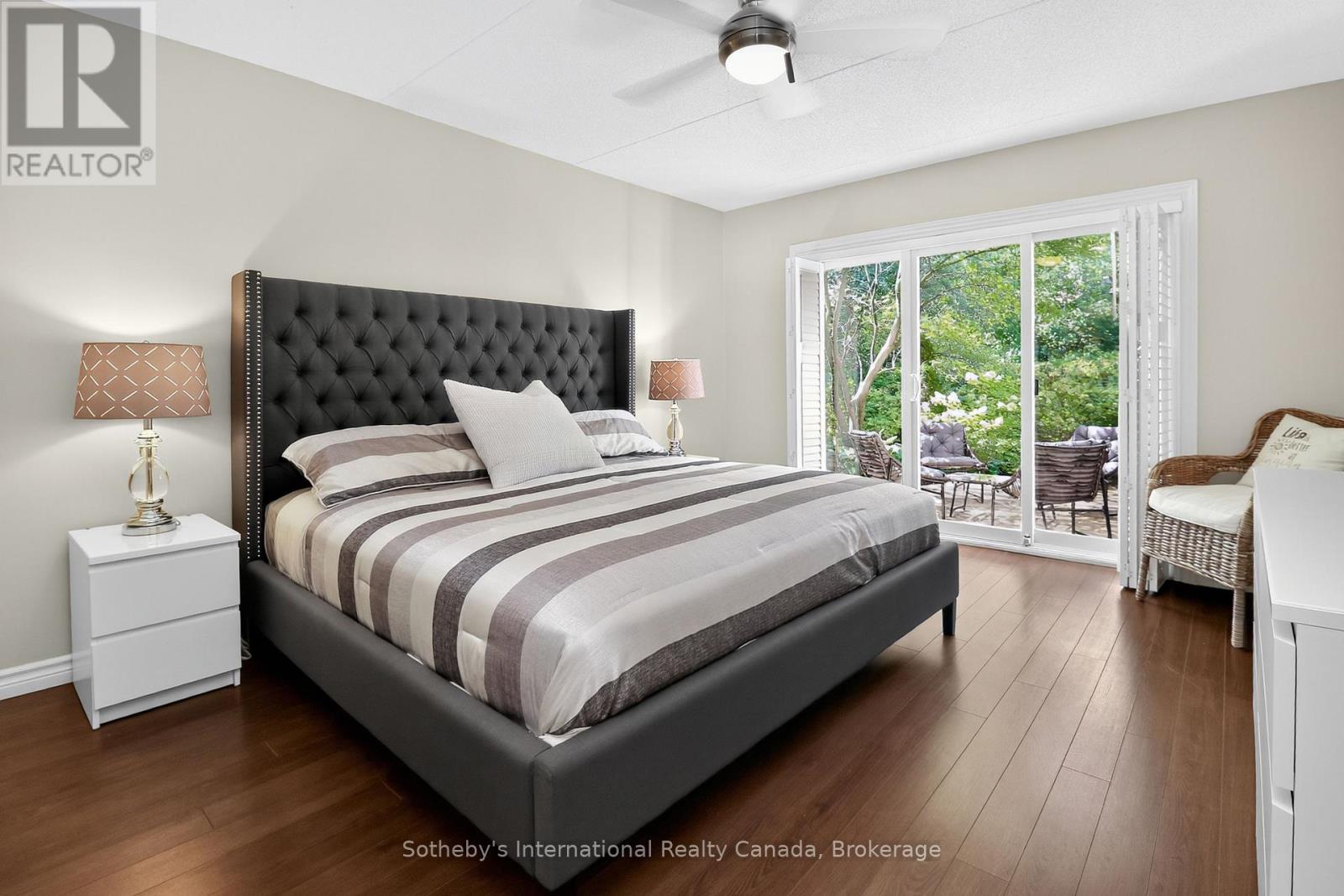 Photo 21 of 388 Mariners Way, Collingwood ON