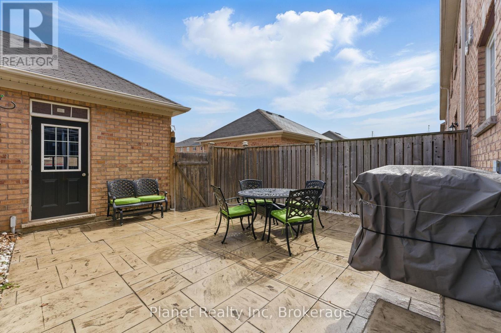 Photo 25 of 9 651 Farmstead Drive, Milton ON