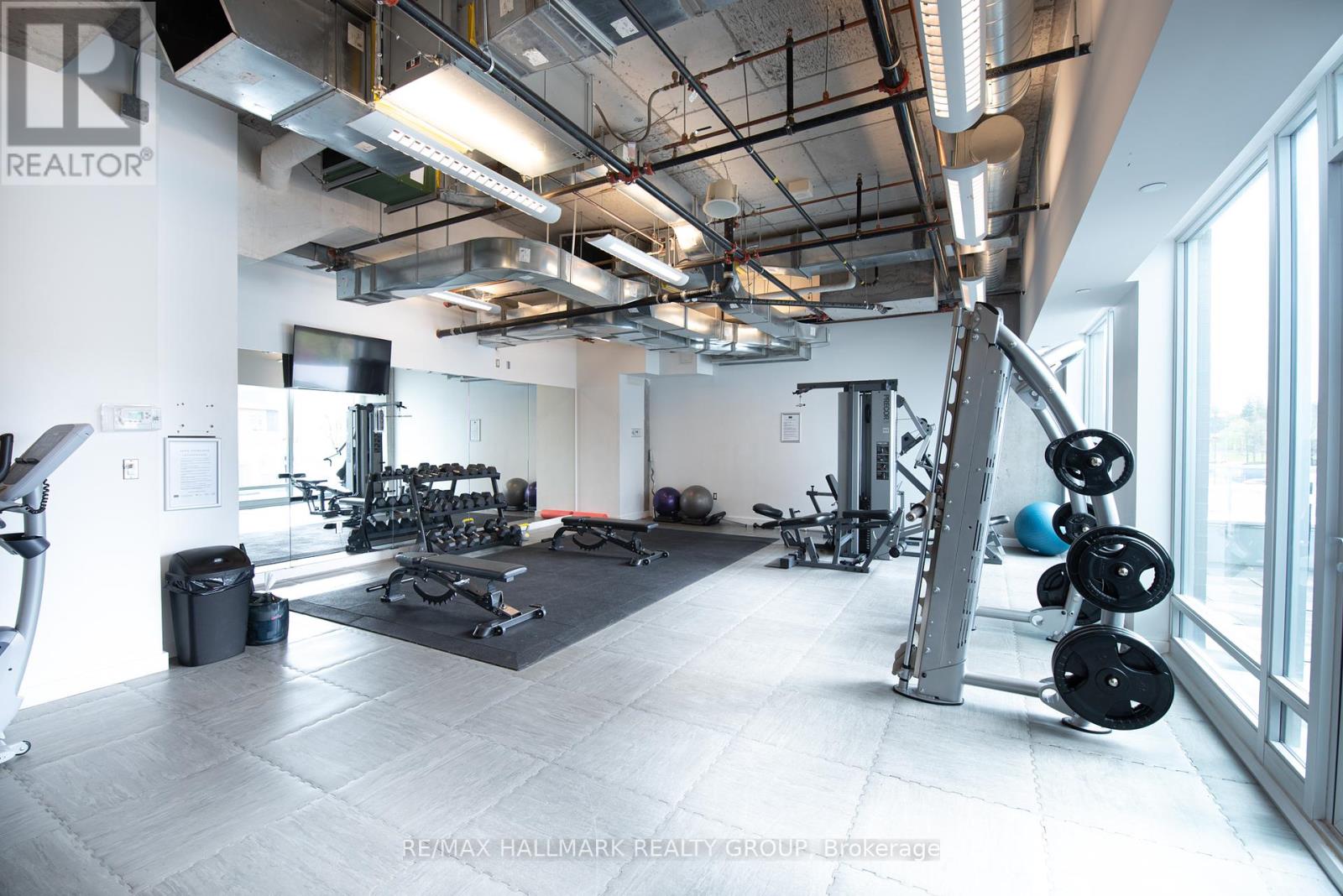 Photo 22 of 1402 111 Champagne Avenue, Ottawa ON