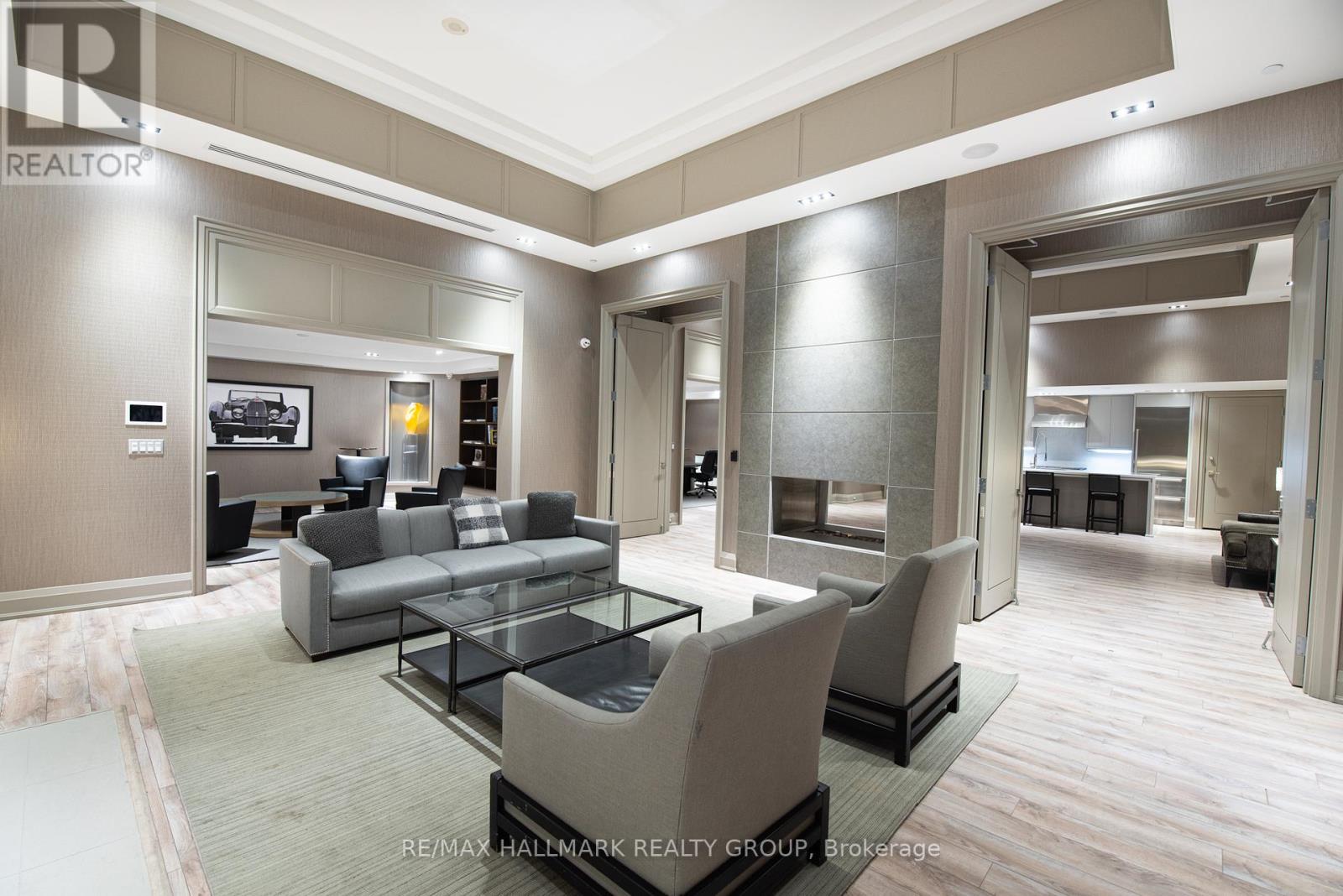 Photo 24 of 1402 111 Champagne Avenue, Ottawa ON