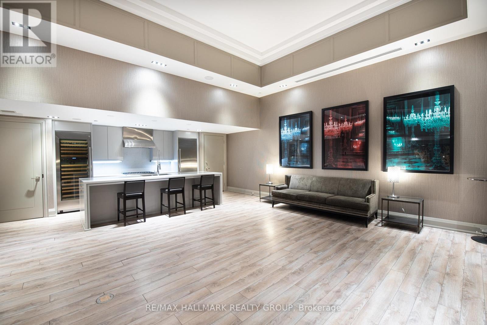 Photo 26 of 1402 111 Champagne Avenue, Ottawa ON