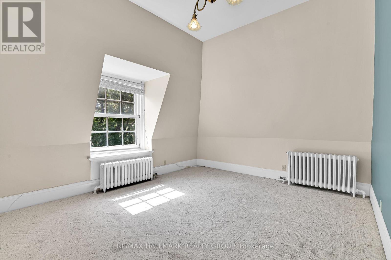 Photo 13 of 5 315 Daly Avenue, Ottawa ON