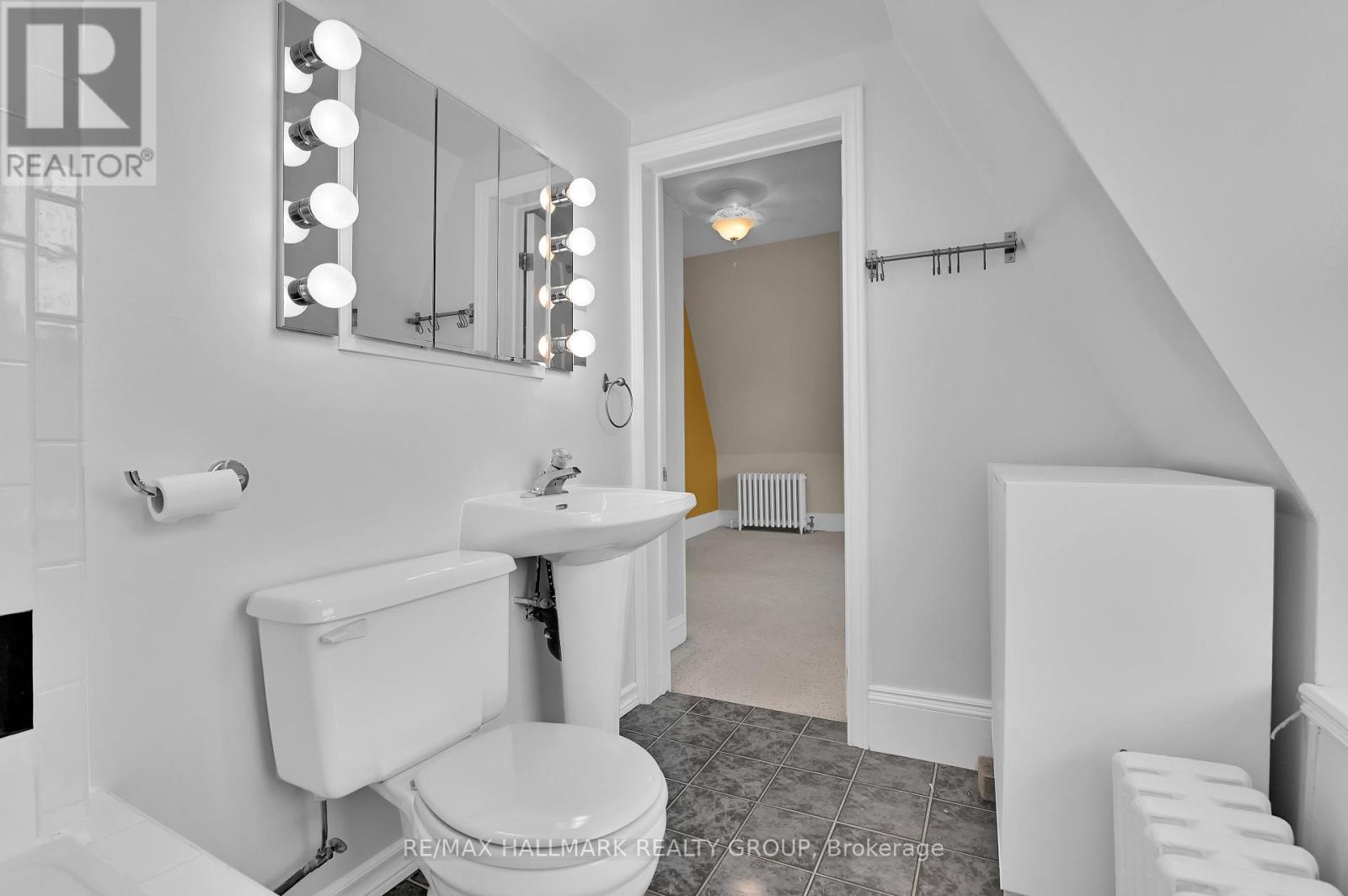 Photo 32 of 5 315 Daly Avenue, Ottawa ON