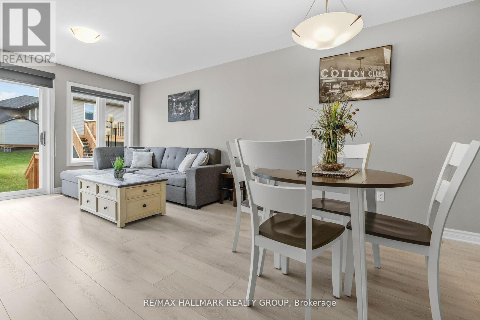 Photo 15 of 92 Seabert Drive, Arnprior ON