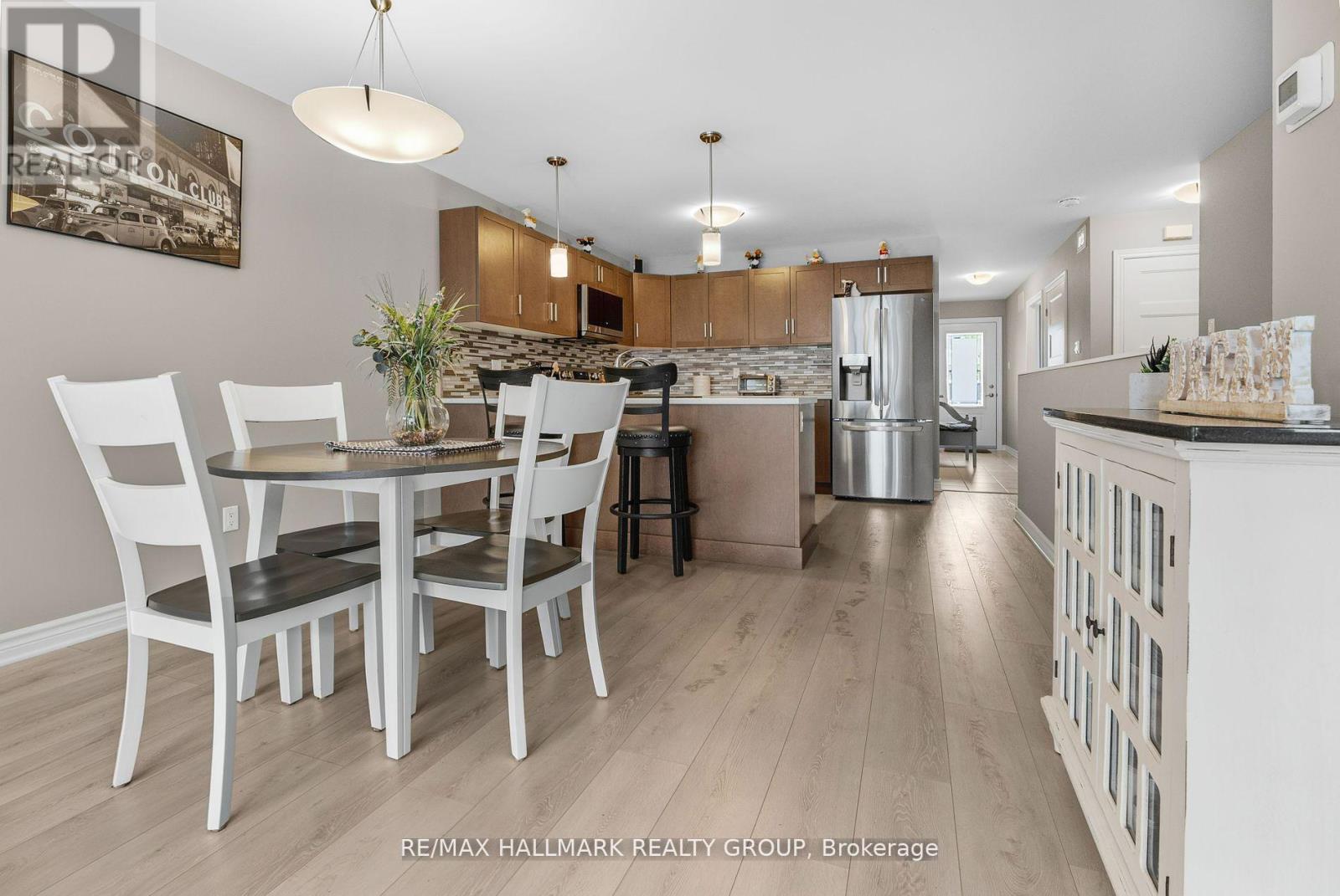 Photo 16 of 92 Seabert Drive, Arnprior ON