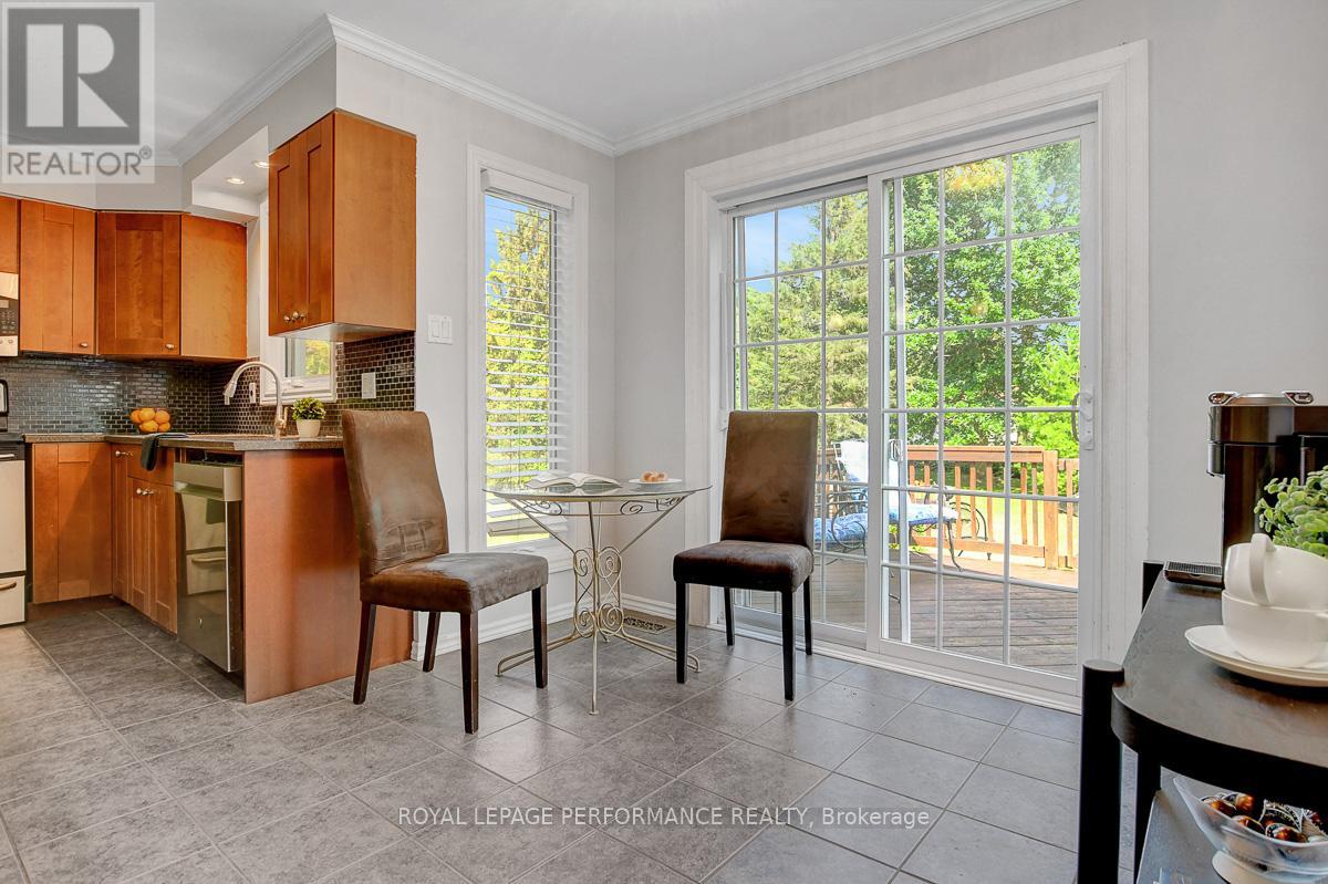 Photo 15 of 124 Des Pins Street, Russell ON
