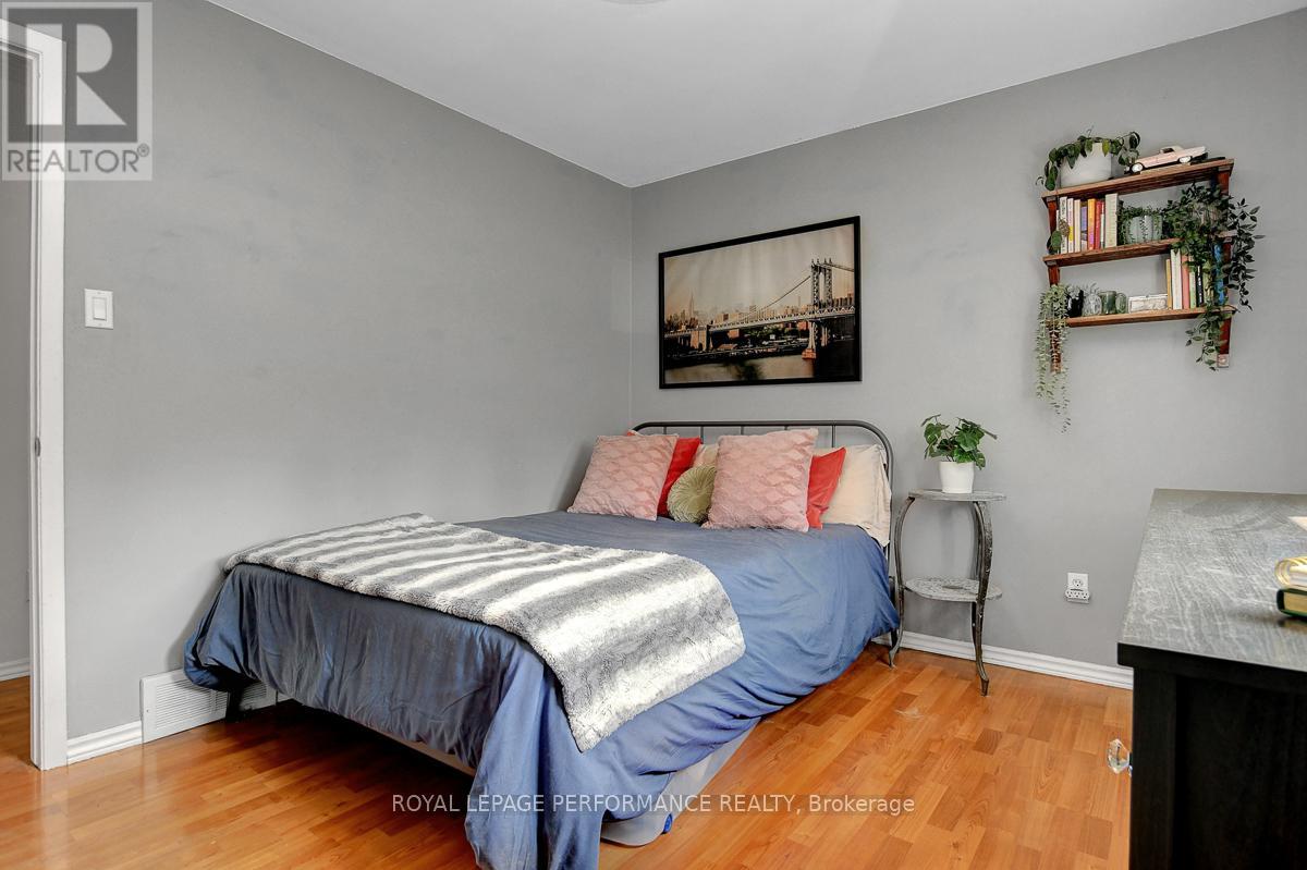 Photo 22 of 124 Des Pins Street, Russell ON