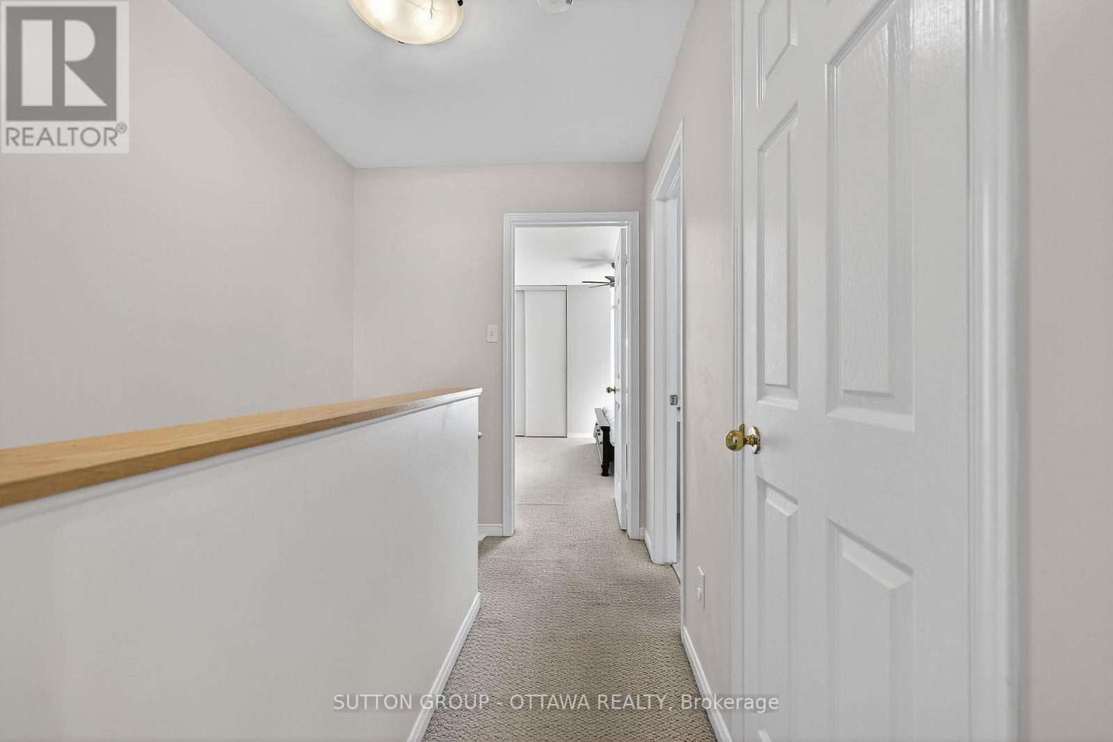 Photo 26 of 59 Thornbury Crescent, Ottawa ON
