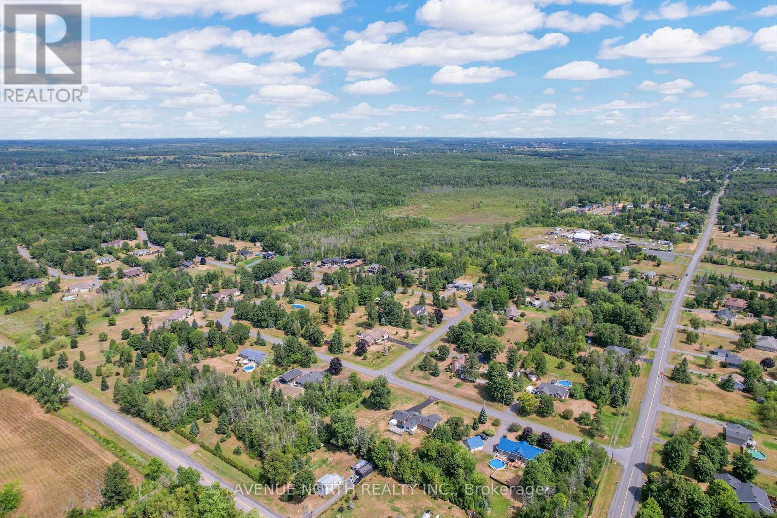 Photo 43 of 5514 Poplar Avenue, South Stormont ON