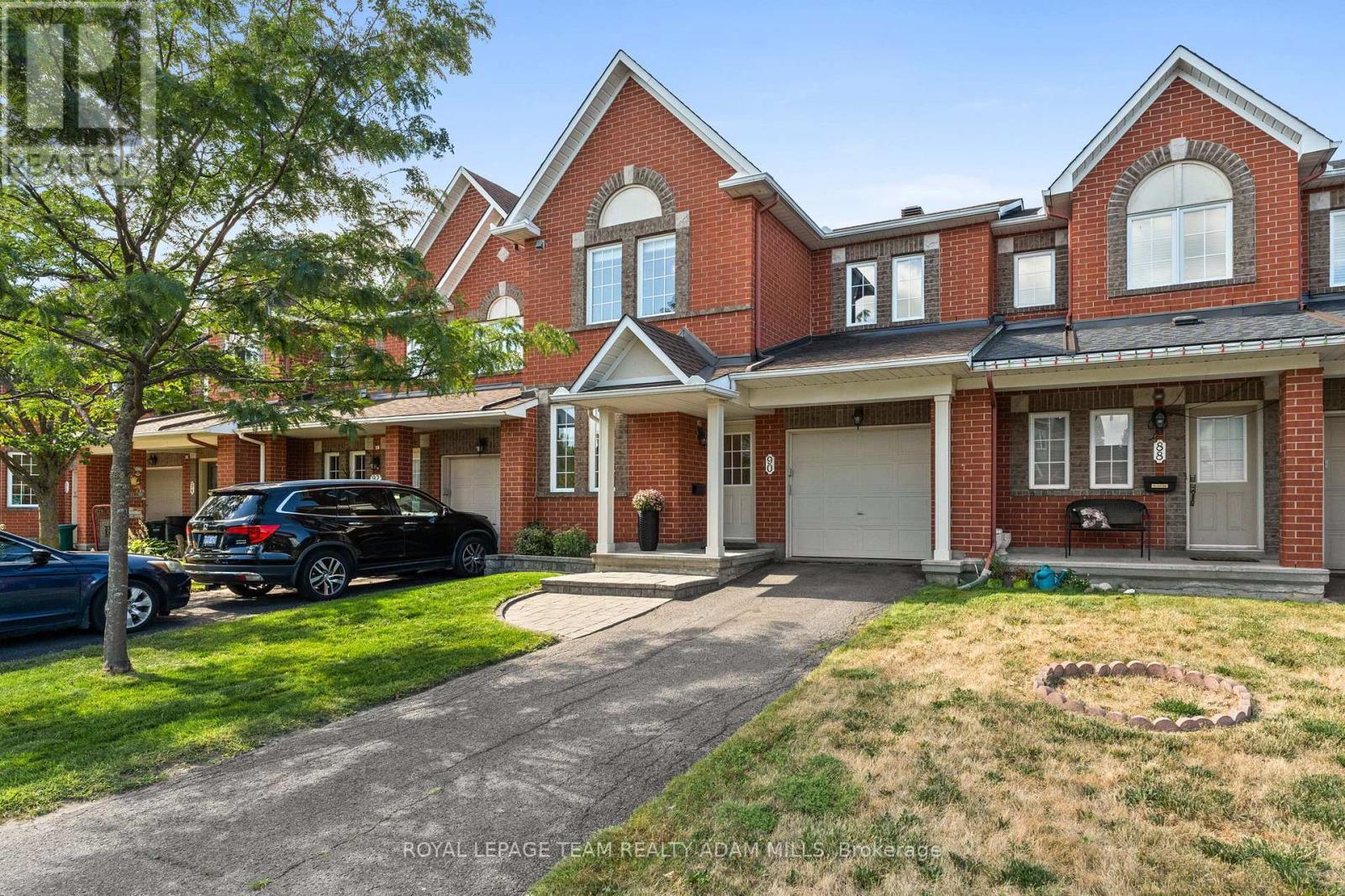 Welcome to, 90 Hathaway Drive