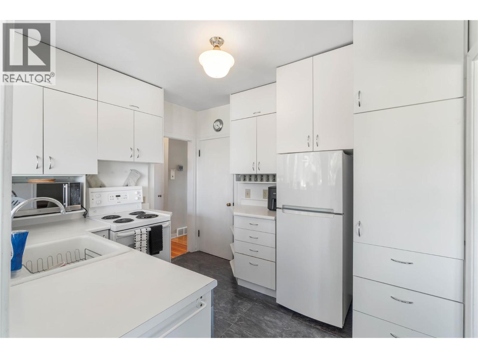 Photo 10 of 1308 Dominion Crescent Lot 21, Kamloops BC