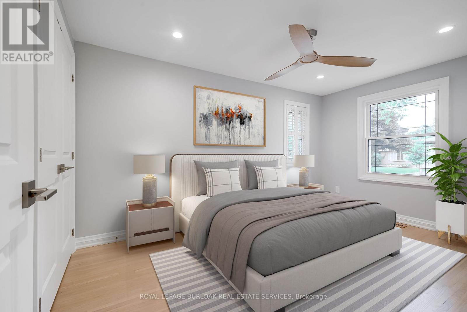 Photo 28 of 313 Silvana Crescent, Burlington ON
