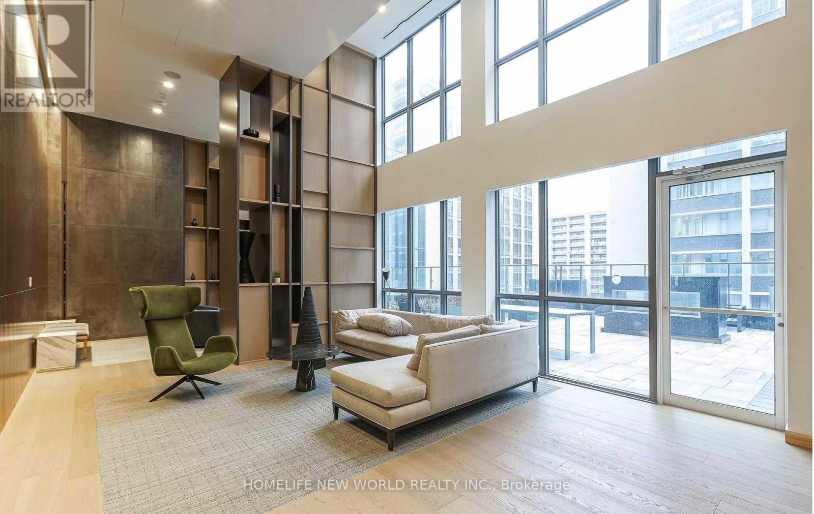 Photo 1 of 3209 7 Grenville Street, Toronto ON