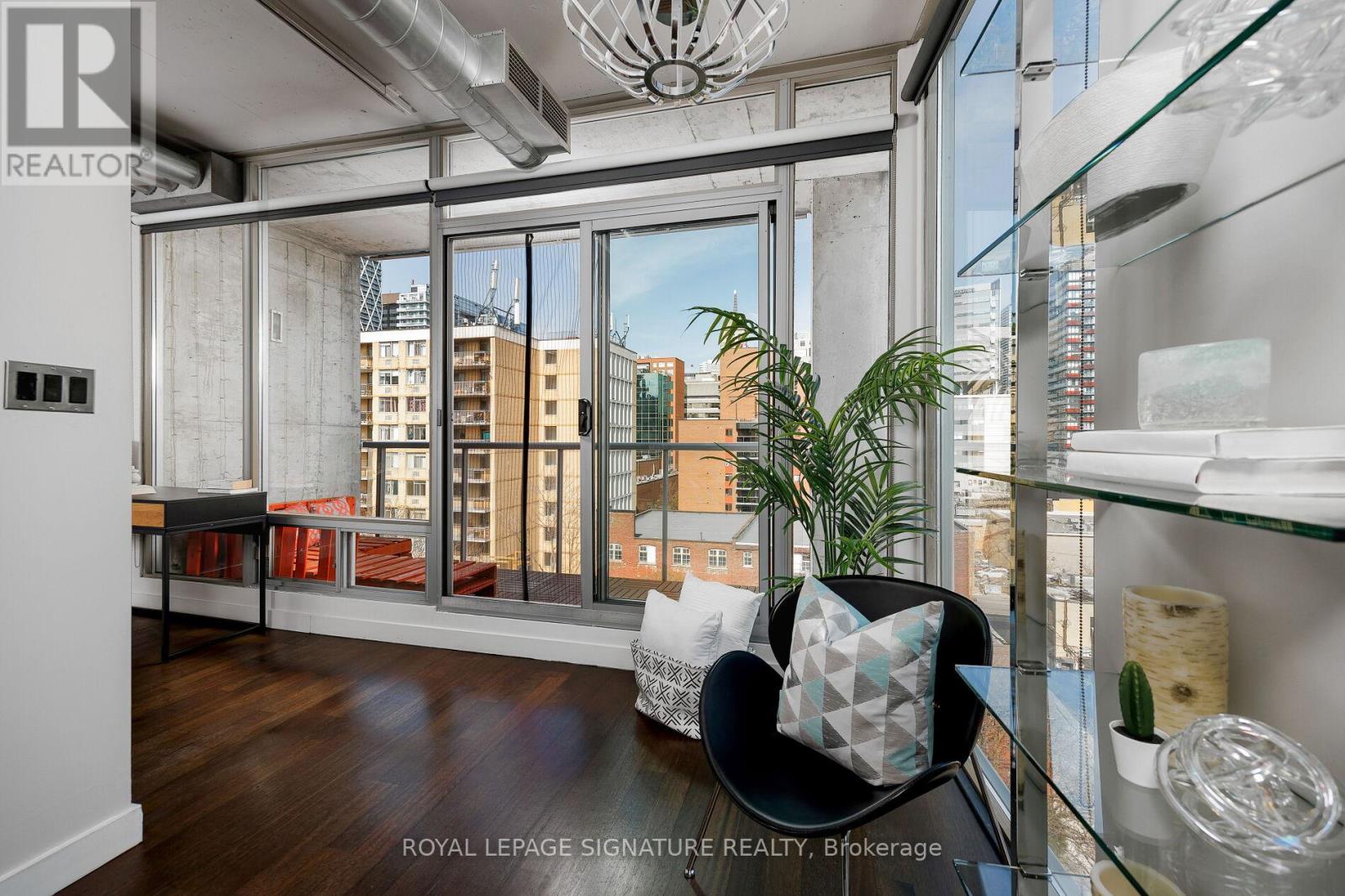 Photo 19 of 801 169 John Street, Toronto ON